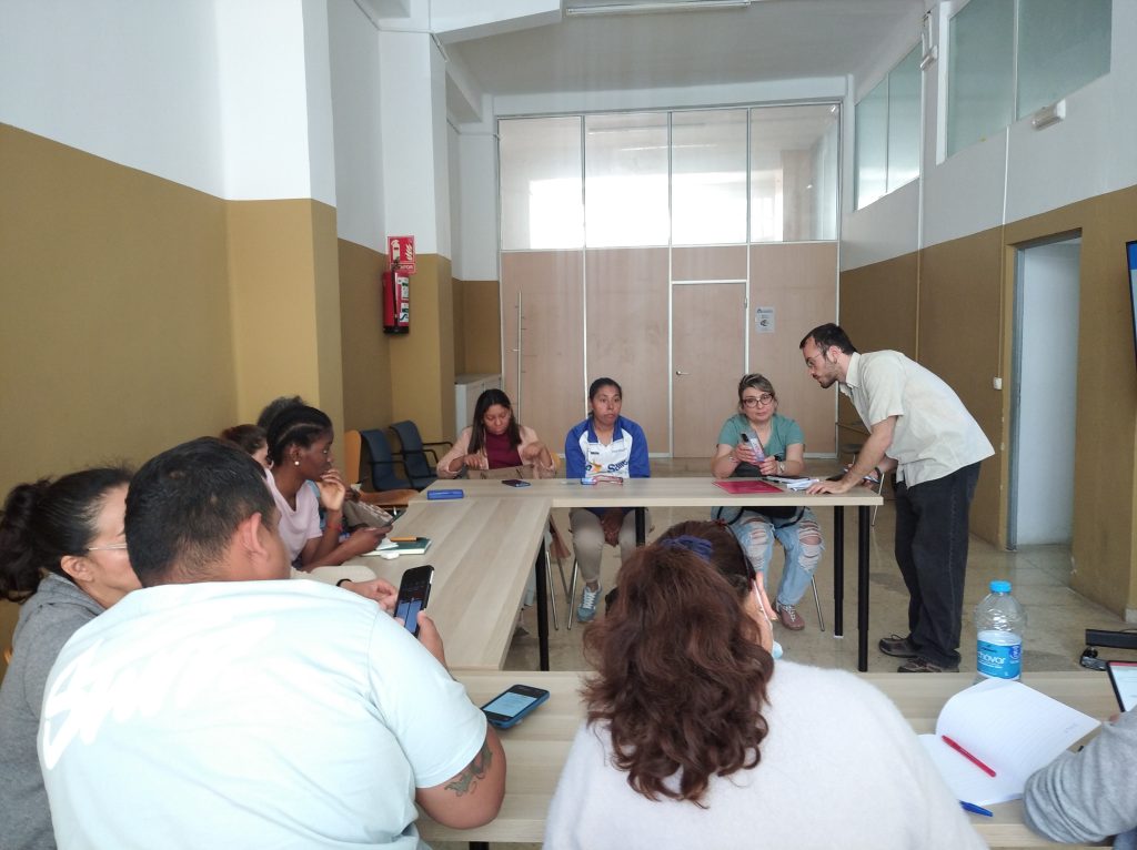 Manejando herramientas para la búsqueda de empleo IMG 20240508 123346 1024x766